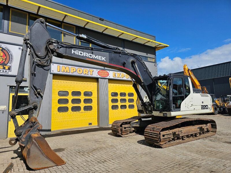 2015 Hidromek HMK220LC Crawler Excavator