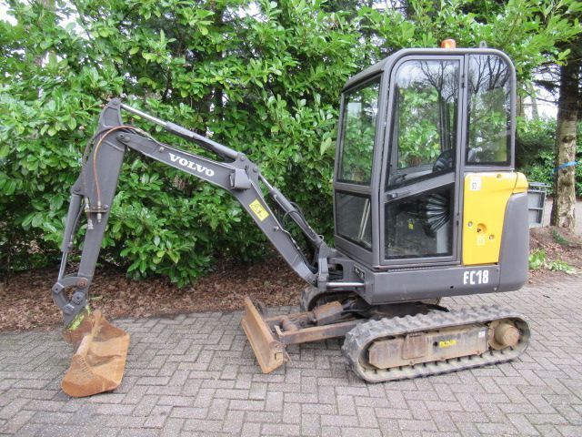 2015 Volvo EC18D Mini Excavator