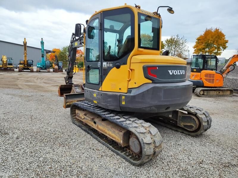 2015 Volvo ECR88D Mini Excavator 2015 Volvo ECR88D Mini Excavator