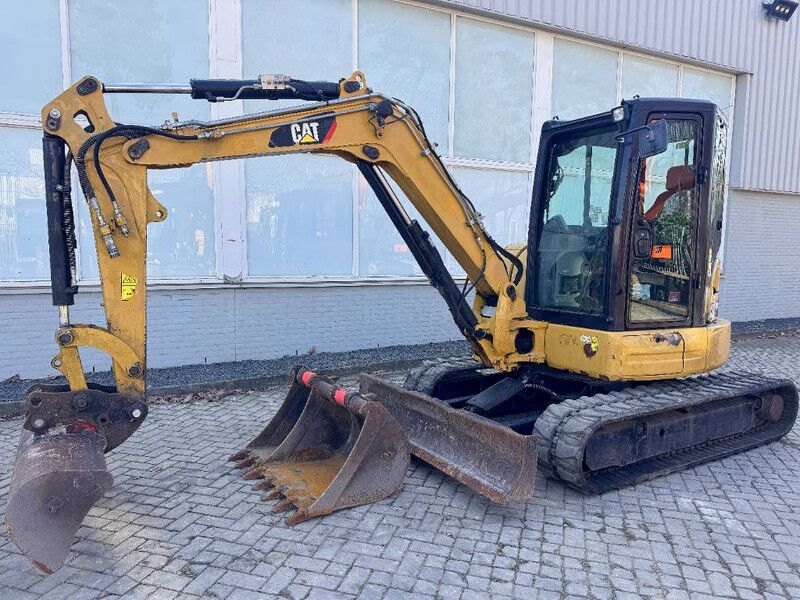 2016 Caterpillar 305E Mini Excavator 2016 Caterpillar 305E Mini Excavator