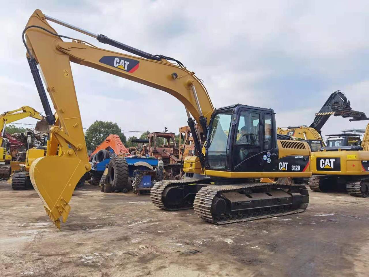 2016 Caterpillar 312D Crawler Excavator