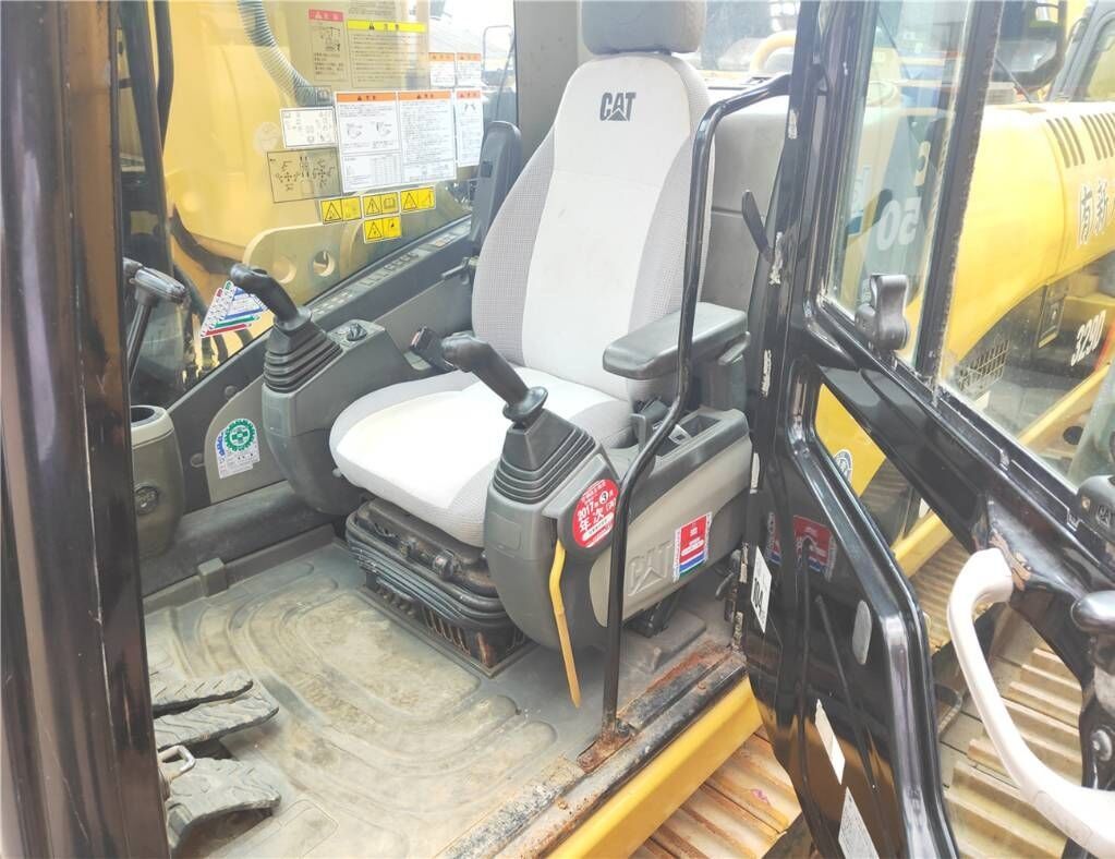 2016 Caterpillar 329D crawler excavator interior view