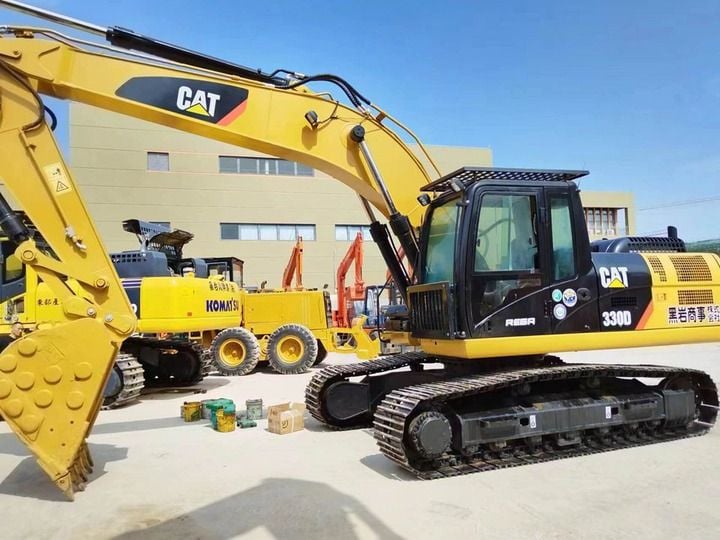2016 Caterpillar 330CL