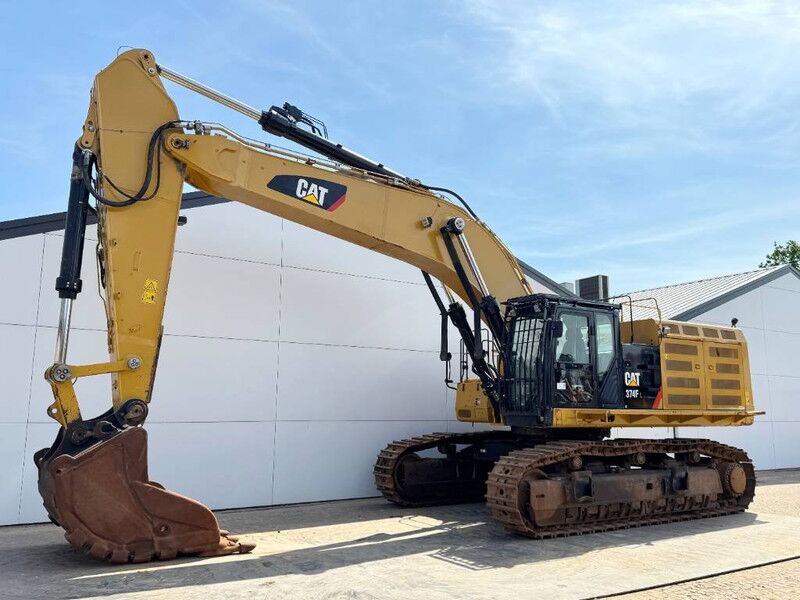 2016 Caterpillar 374FL Crawler Excavator