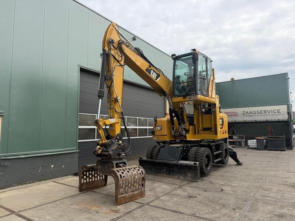 2016 Caterpillar M314F Material Handler