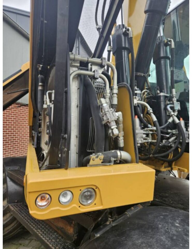 2016 Caterpillar M318F Wheel Excavator