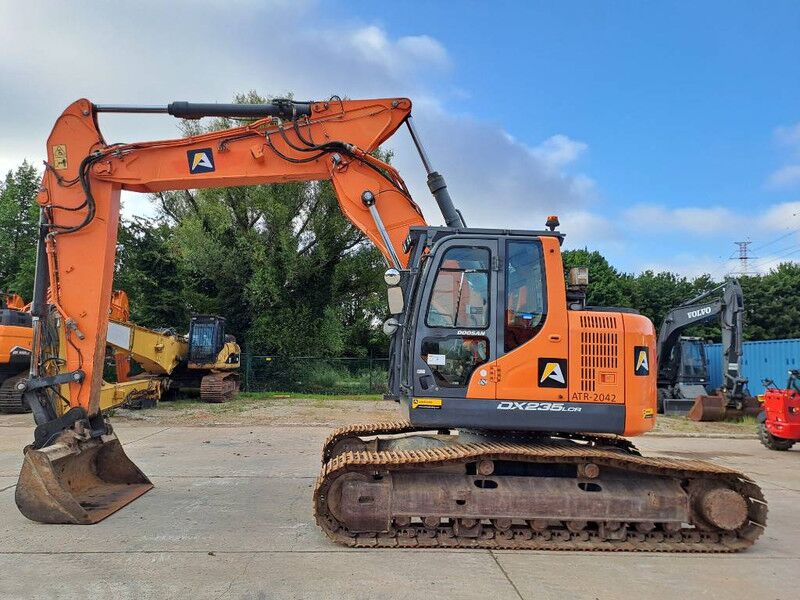 2016 Doosan DX235LCR-5 Crawler Excavator 2016 Doosan DX235LCR-5 Crawler Excavator