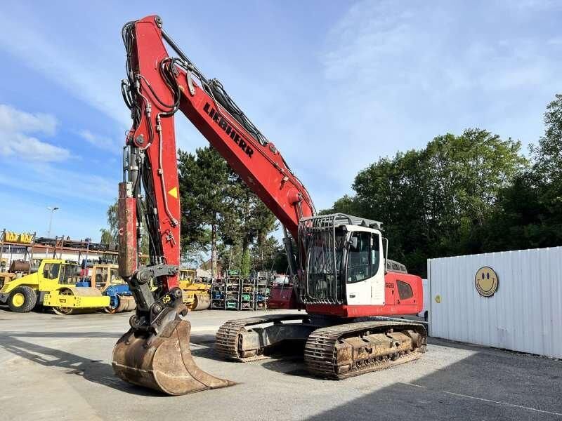 2016 Liebherr R 926LC Crawler Excavator