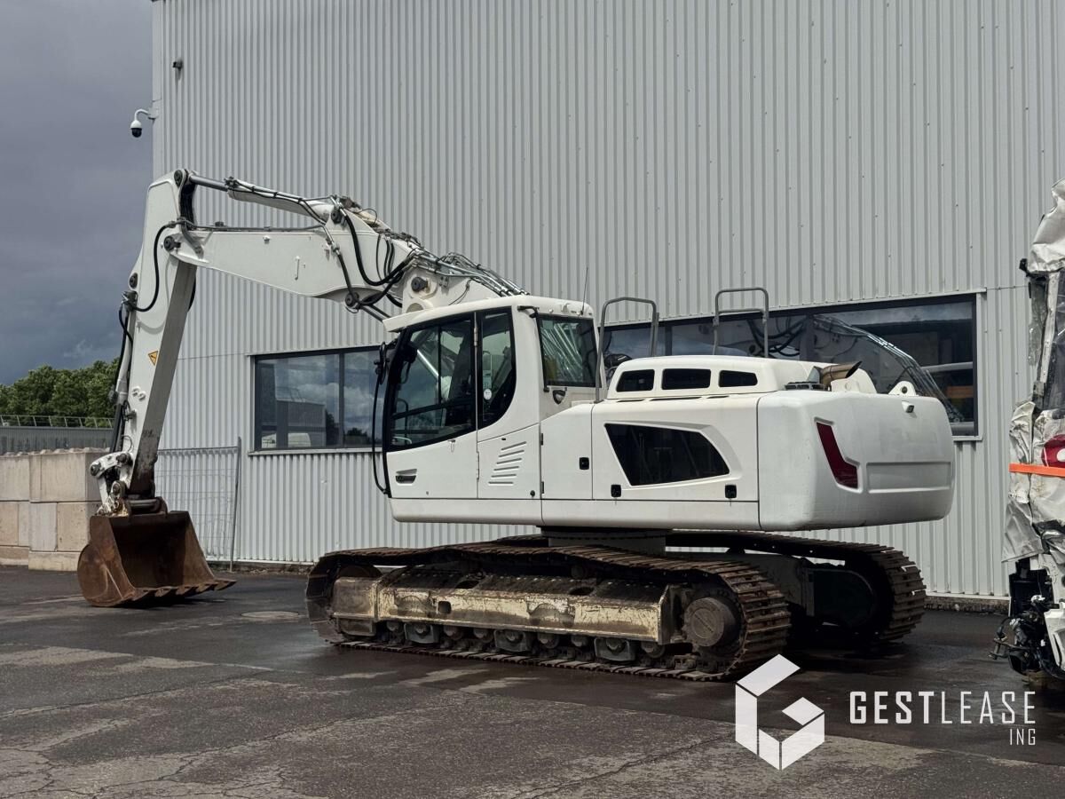 2016 Liebherr R926 LC Crawler Excavator