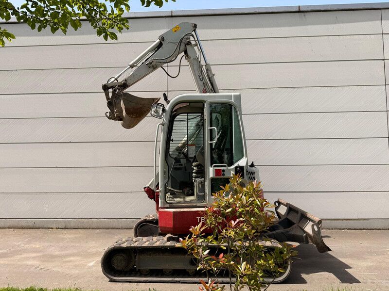 2016 Takeuchi TB 135 FR Mini Excavator