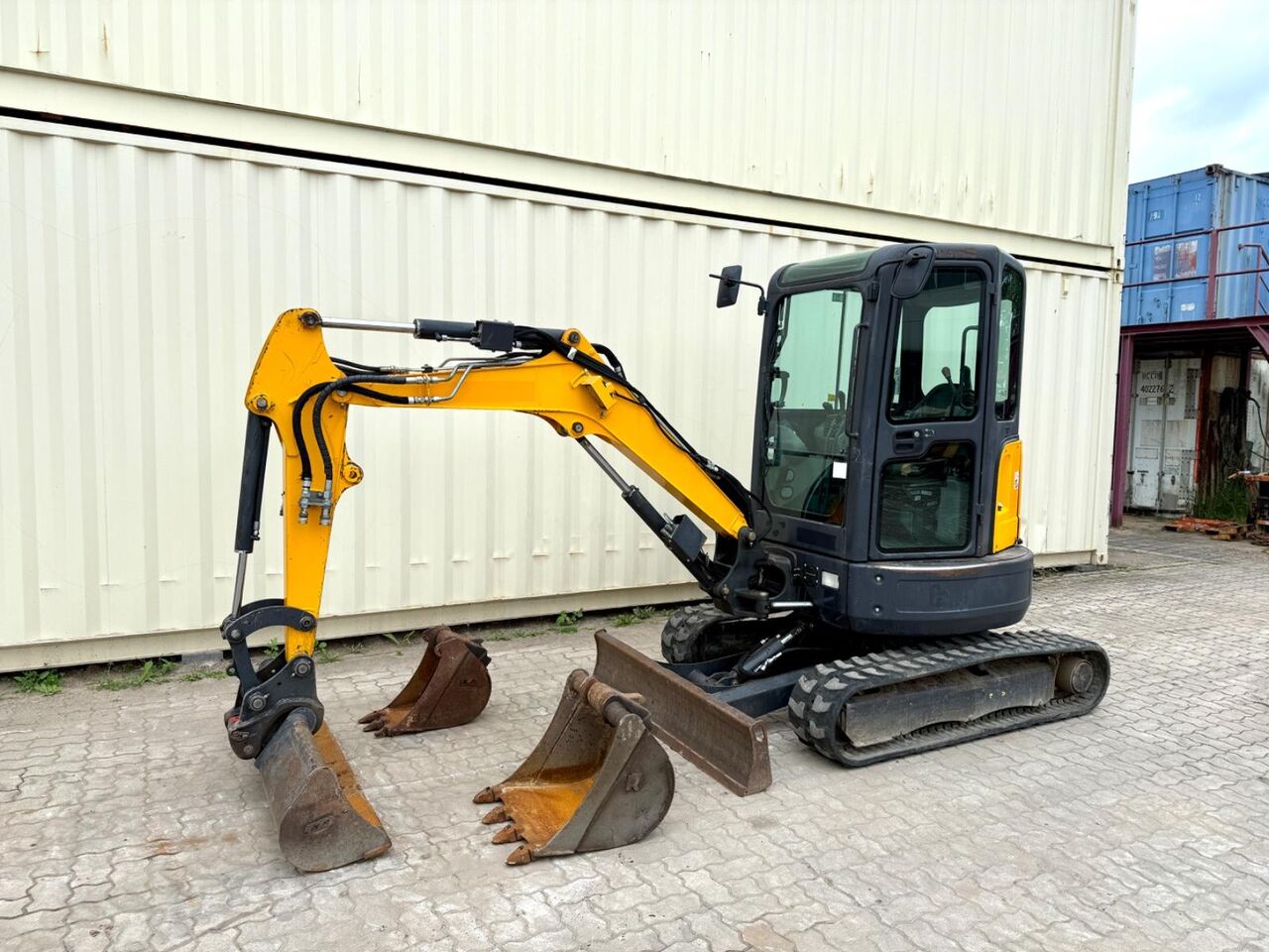 2017 Bobcat E26 Mini Excavator 2017 Bobcat E26 Mini Excavator