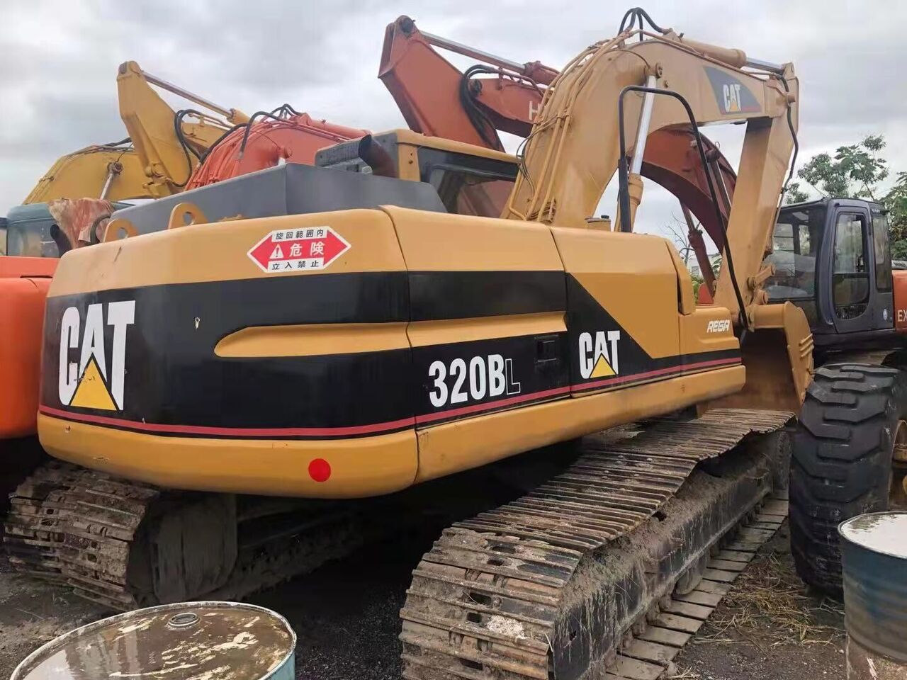 2017 Caterpillar 320BL Crawler Excavator 2017 Caterpillar 320BL Crawler Excavator
