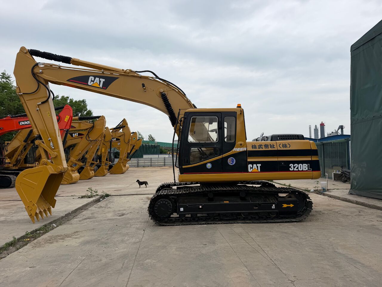 2017 Caterpillar 320BL Crawler Excavator