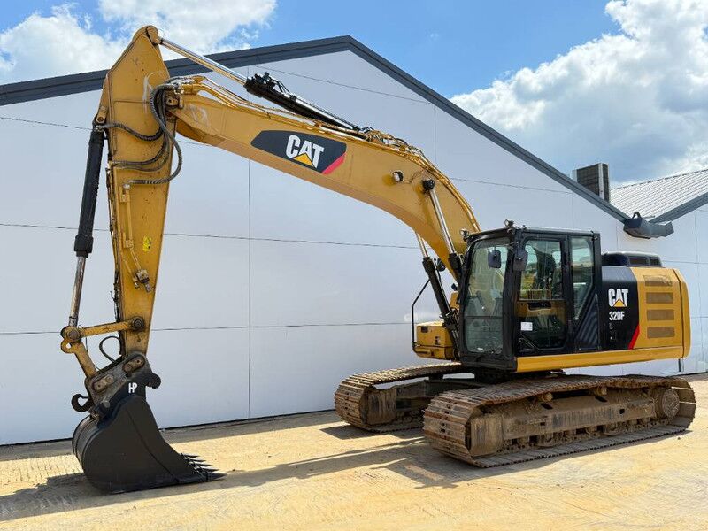 2017 Caterpillar 320FL Crawler Excavator