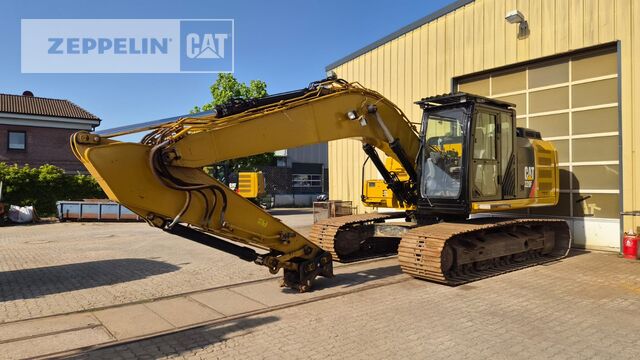 2017 Caterpillar 320FL Crawler Excavator 2017 Caterpillar 320FL Crawler Excavator