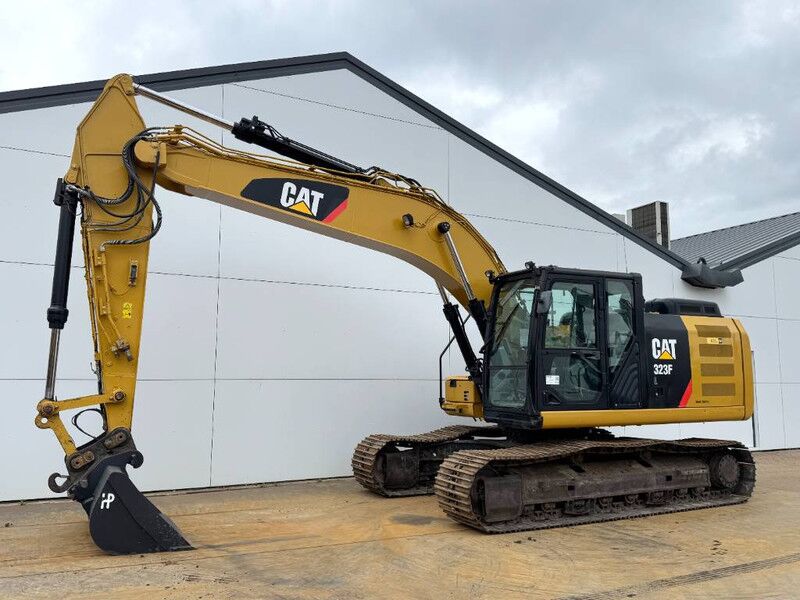 2017 Caterpillar 323FL Crawler Excavator