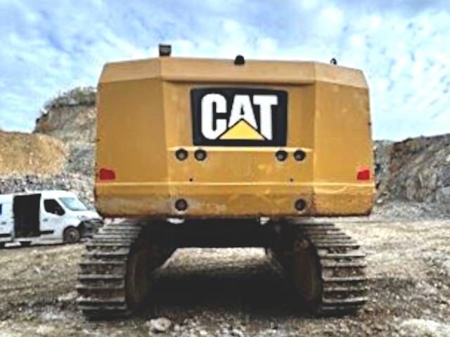 2017 Caterpillar 374FL Crawler Excavator
