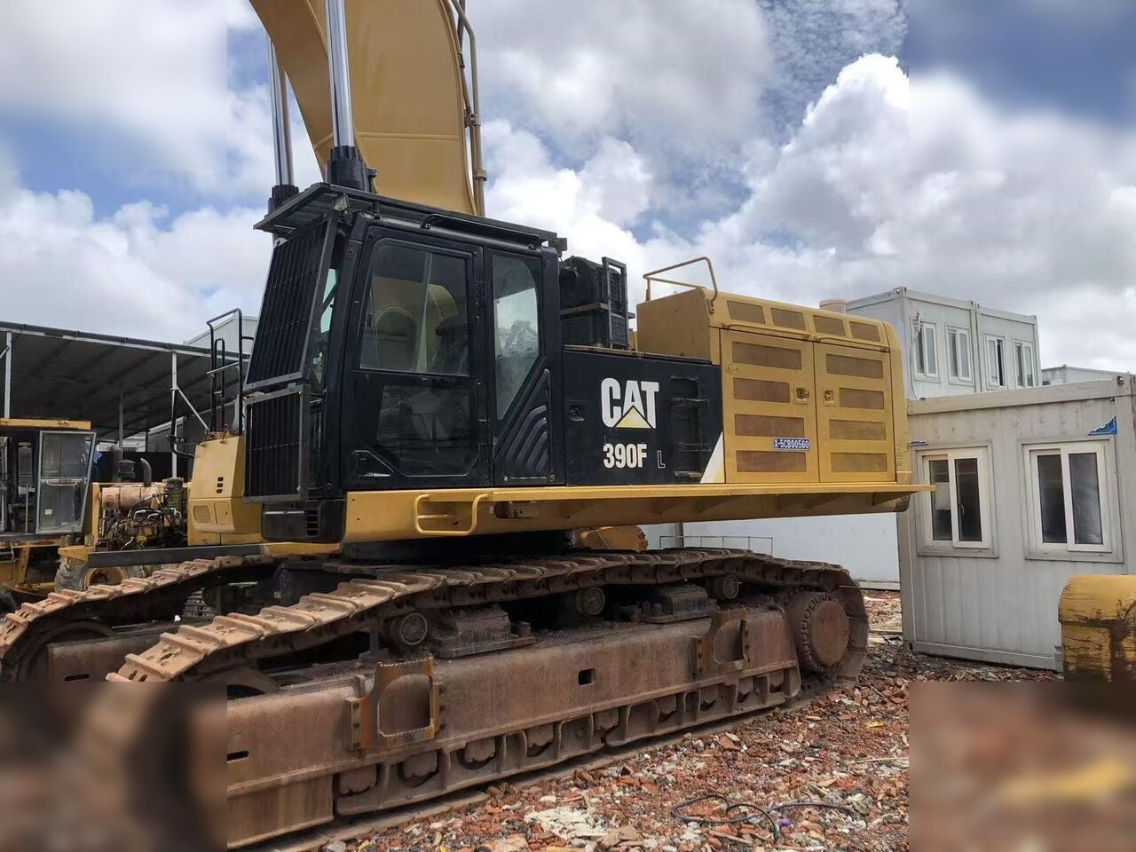 2017 Caterpillar 390 FL Crawler Excavator 2017 Caterpillar 390 FL Crawler Excavator
