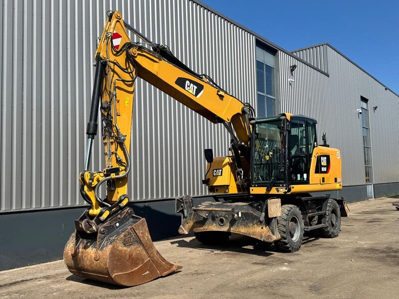 2017 Caterpillar M316F Wheel Excavator