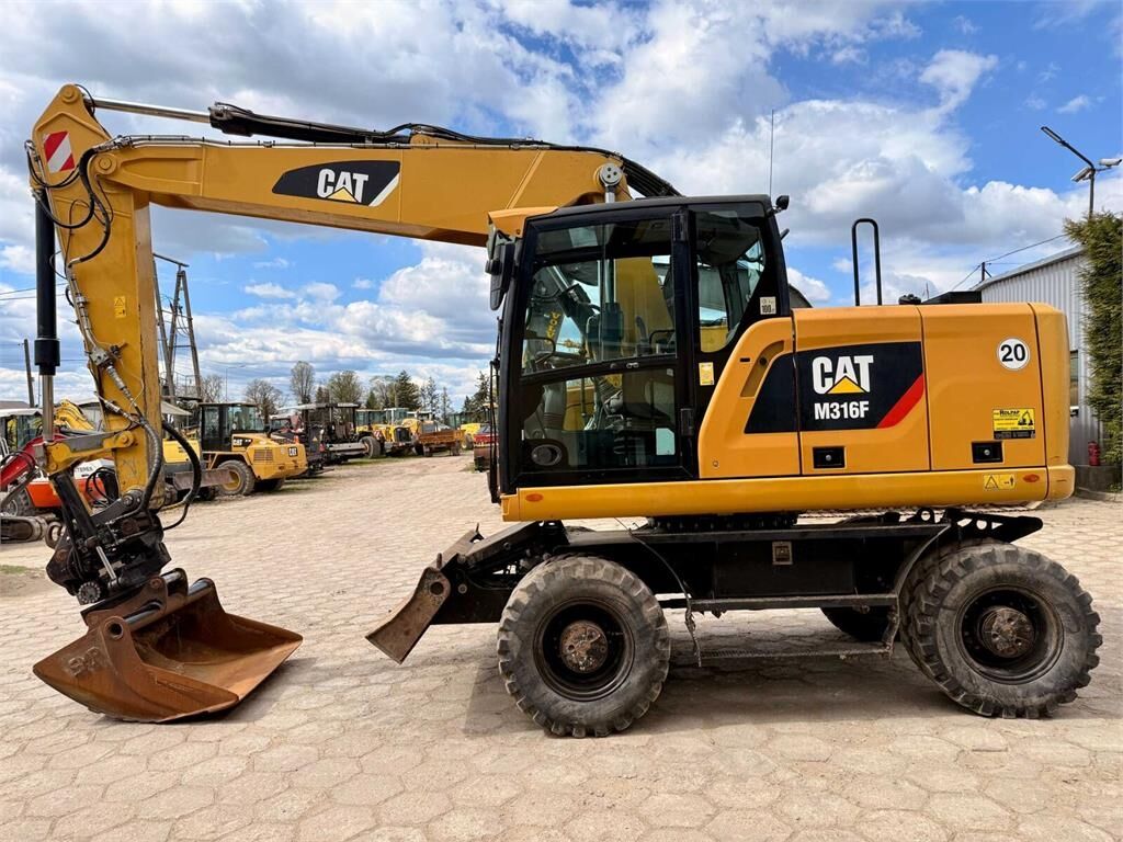 2017 Caterpillar M318F Wheel Excavator 2017 Caterpillar M318F Wheel Excavator