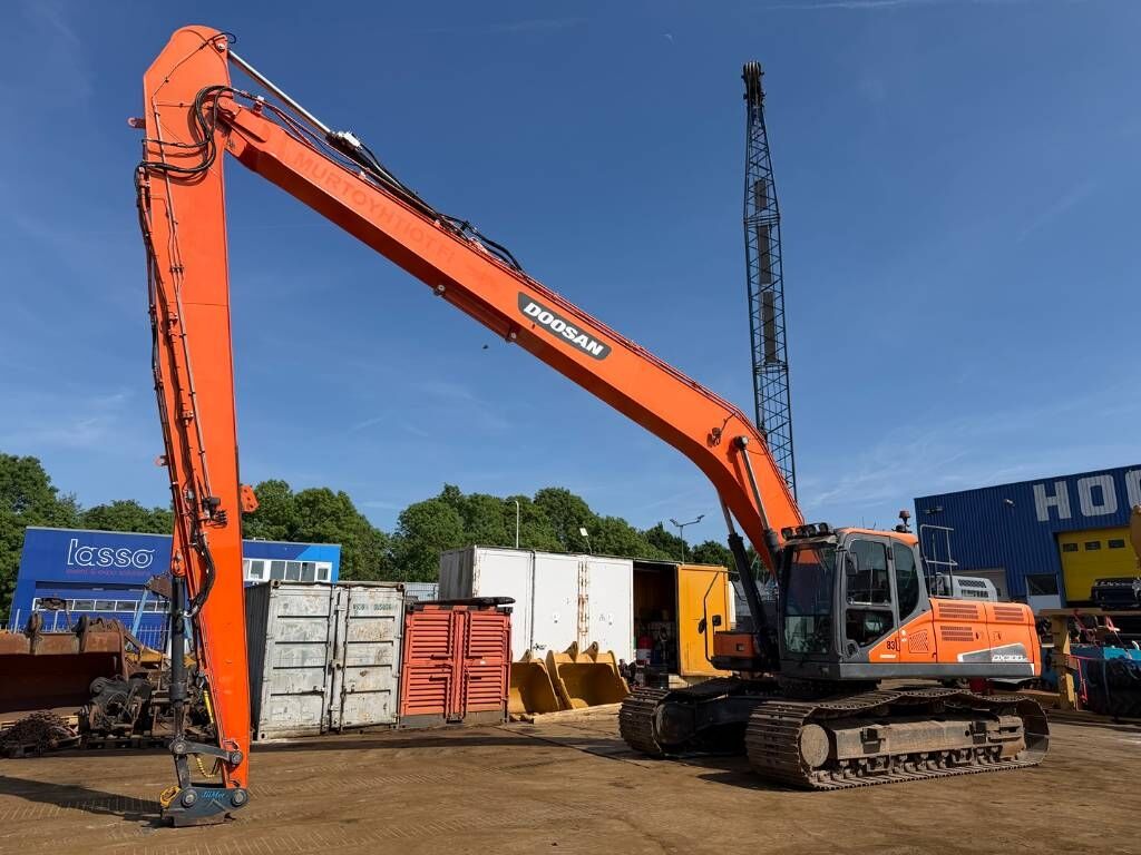 2017 Doosan DX300LC-5 Crawler Excavator