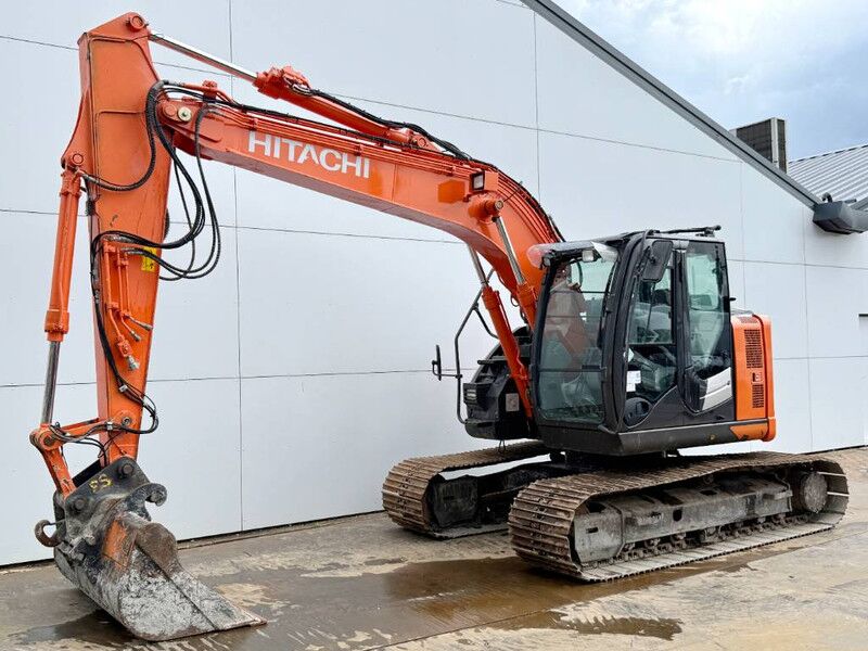 2017 Hitachi ZX135US-6 Crawler Excavator