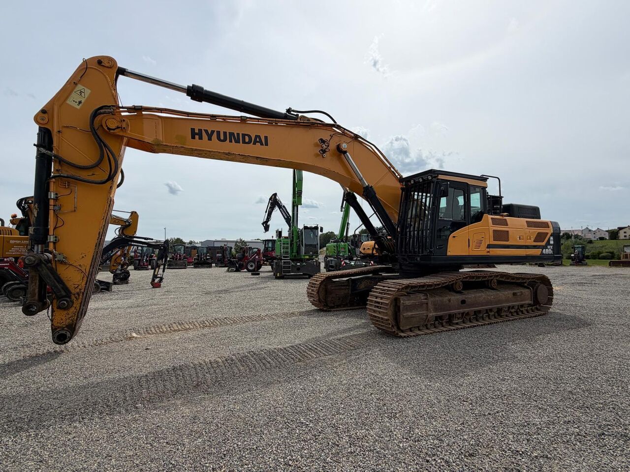 2017 Hyundai HX480L Crawler Excavator 2017 Hyundai HX480L Crawler Excavator