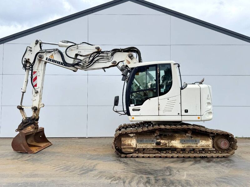 2017 Liebherr R914 COMPACT Crawler Excavator