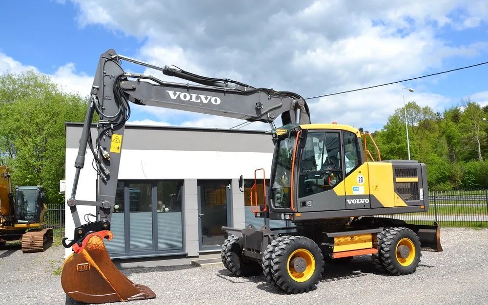 2017 Volvo EW180E Wheel Excavator