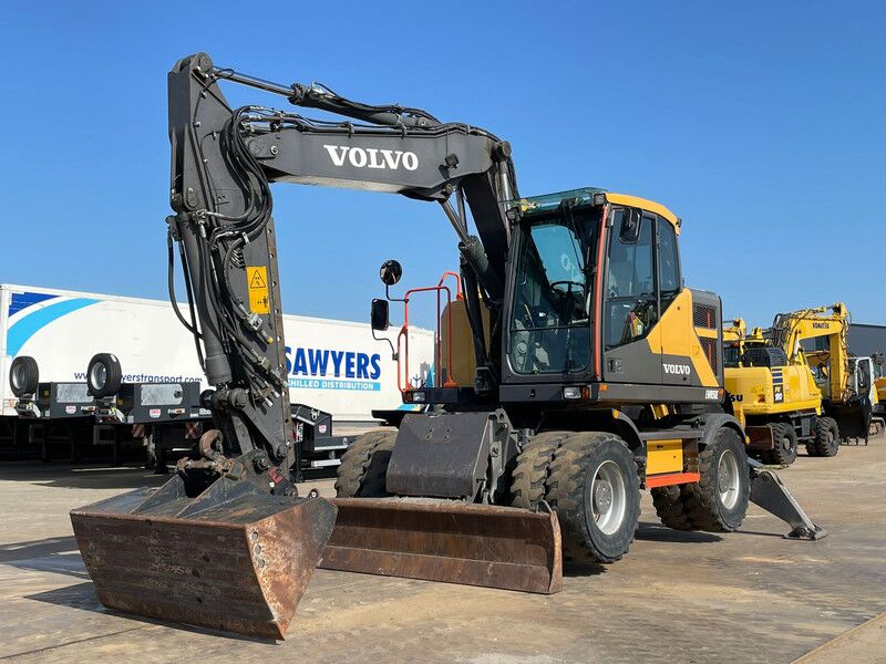 2017 Volvo EWR150E Wheel Excavator