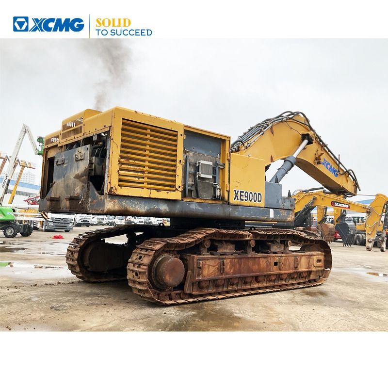 2017 XCMG XE900D crawler excavator rear three-quarter view 2017 XCMG XE900D crawler excavator rear three-quarter view