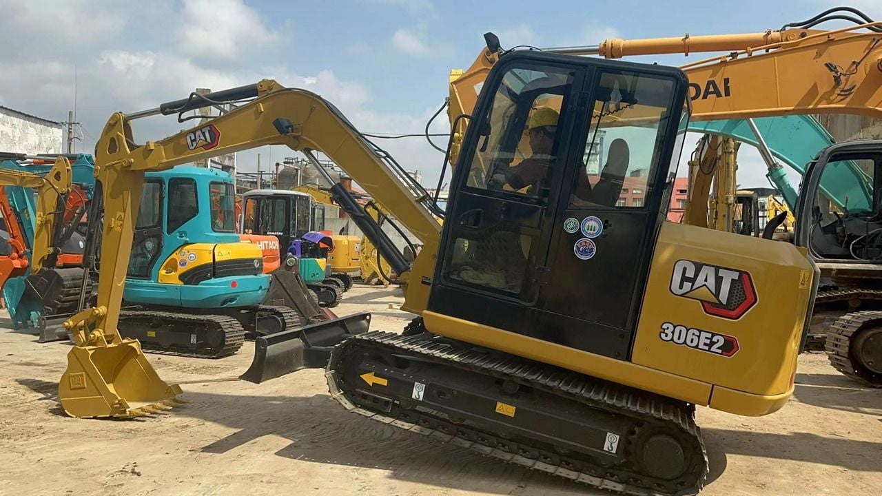 2018 Caterpillar 306E2 Mini Excavator 2018 Caterpillar 306E2 Mini Excavator