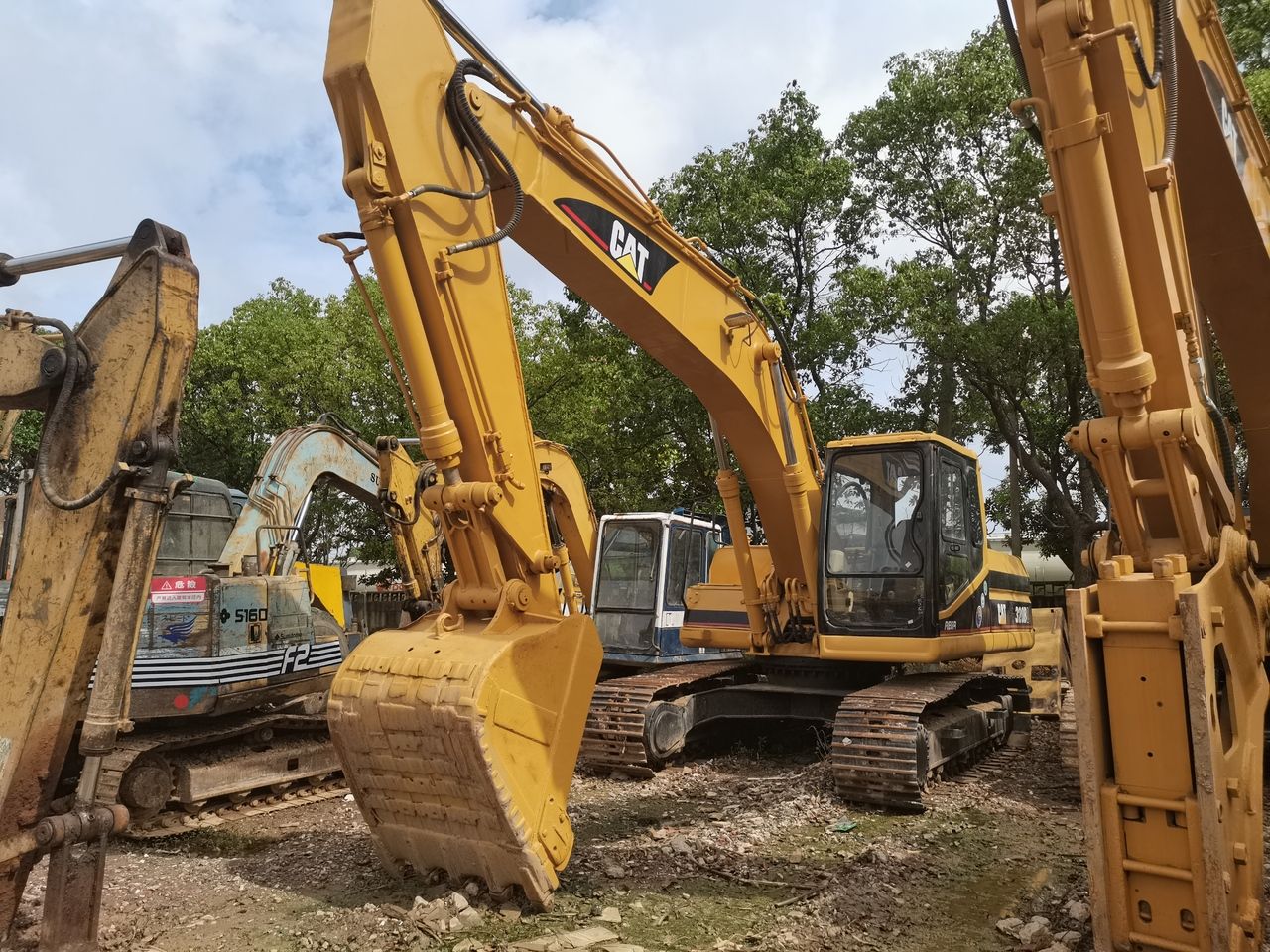 2018 Caterpillar 320BL Crawler Excavator