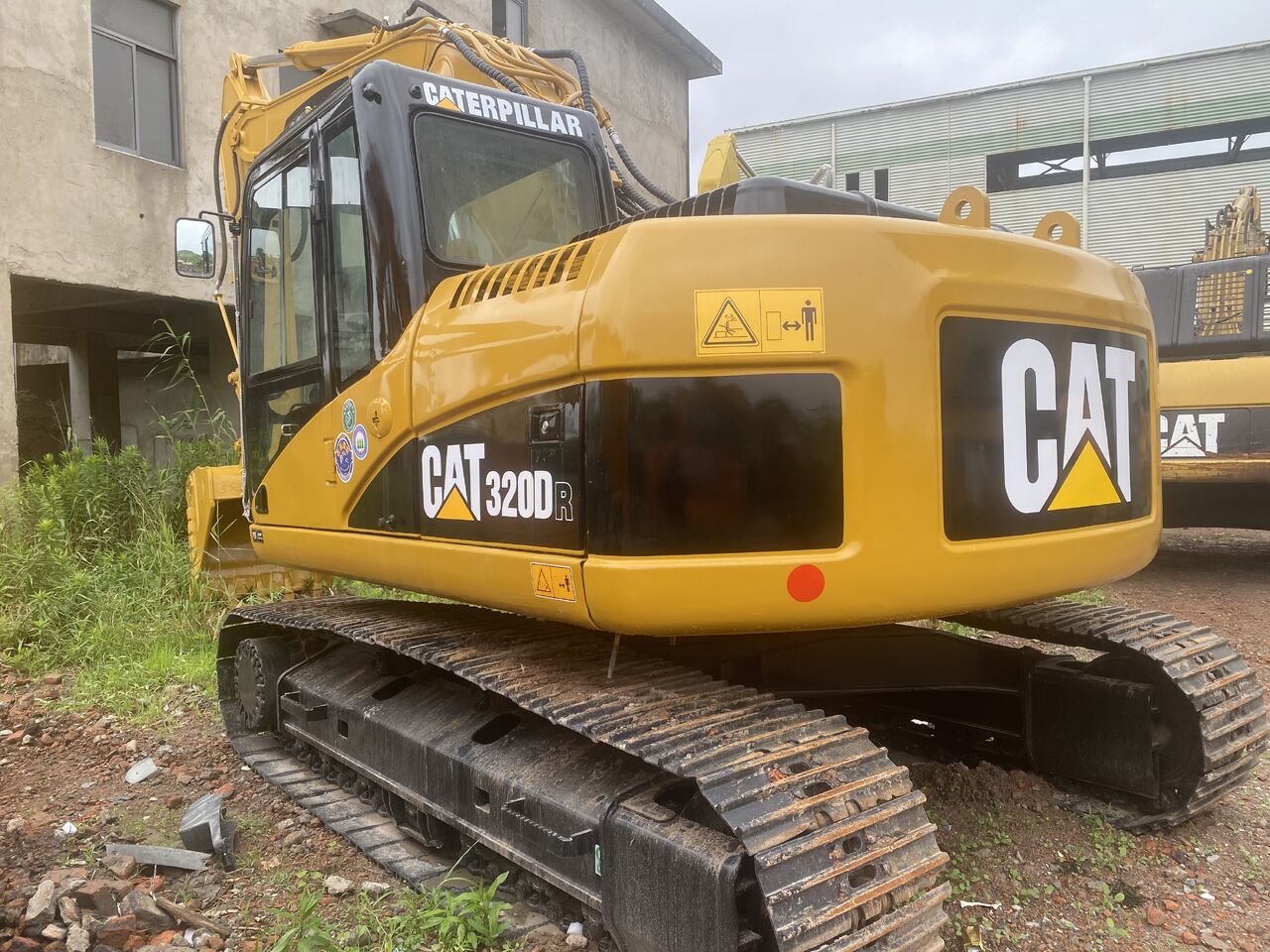 2008 Caterpillar 320B crawler excavator, rear three-quarter view