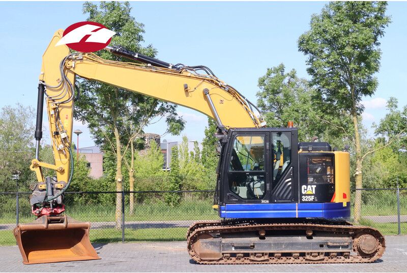 2018 Caterpillar 325FL Crawler Excavator 2018 Caterpillar 325FL Crawler Excavator