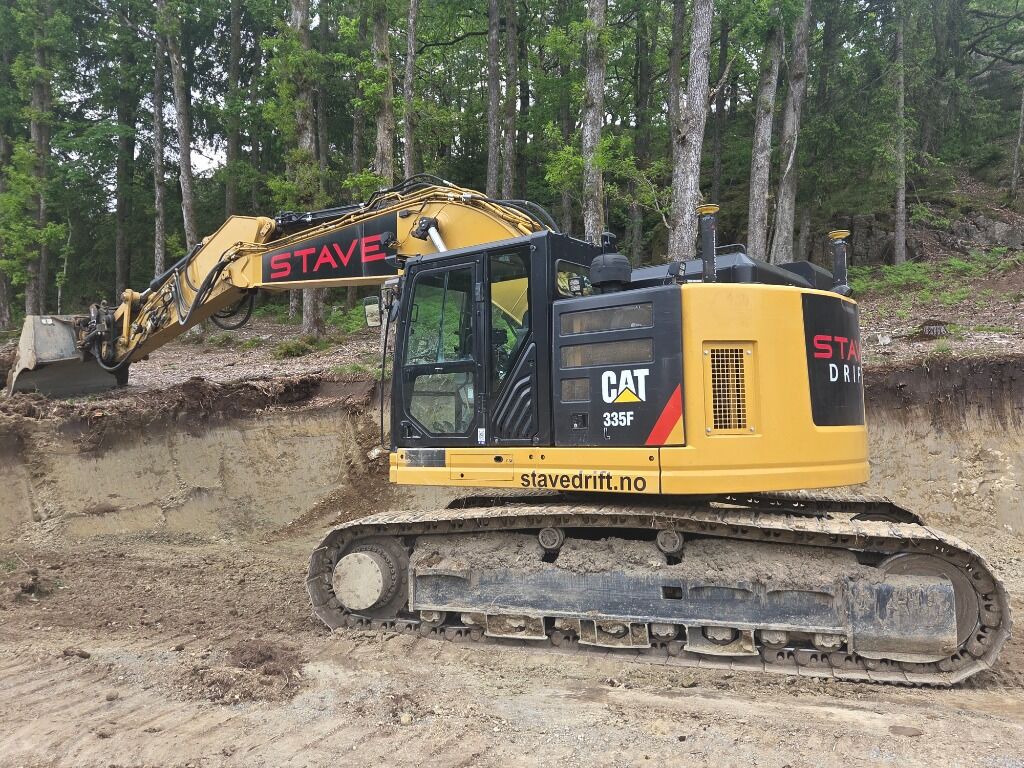 2018 Caterpillar 335FL
