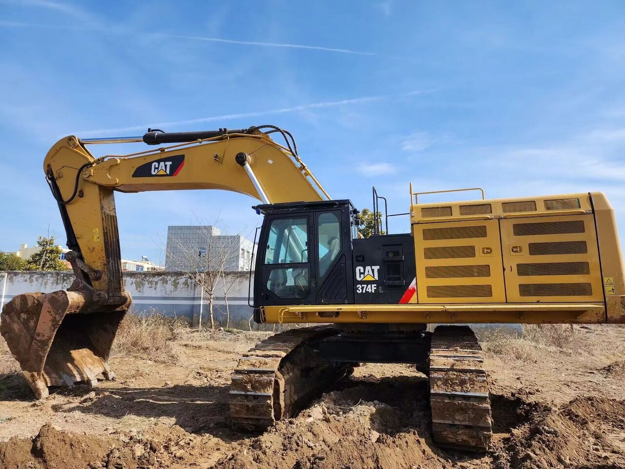 2018 Caterpillar 374FL Crawler Excavator