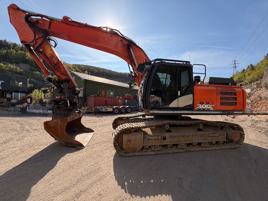 2018 Hitachi ZX300LC-6 Crawler Excavator 2018 Hitachi ZX300LC-6 Crawler Excavator
