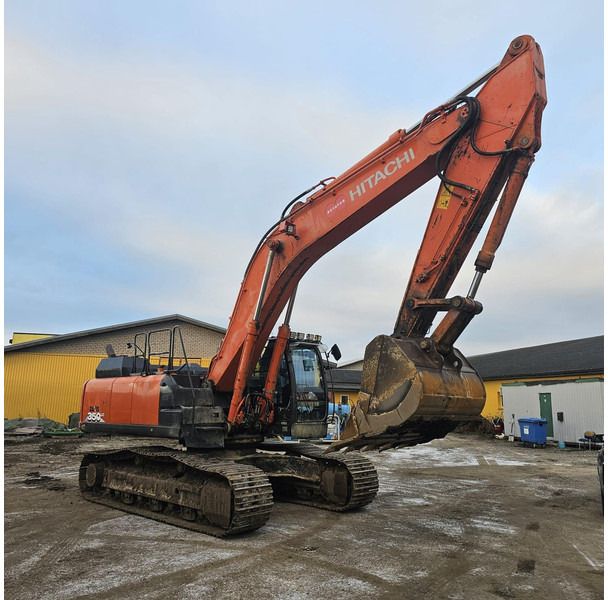 2018 Hitachi ZX350LC-6 crawler excavator side view