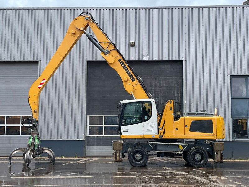 2018 Liebherr LH30 M Material Handler