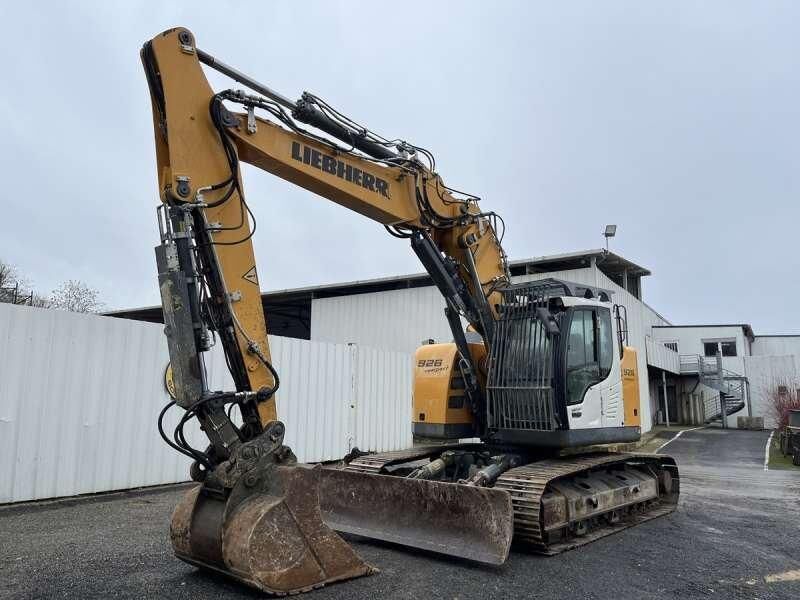 2018 Liebherr R926 Crawler Excavator