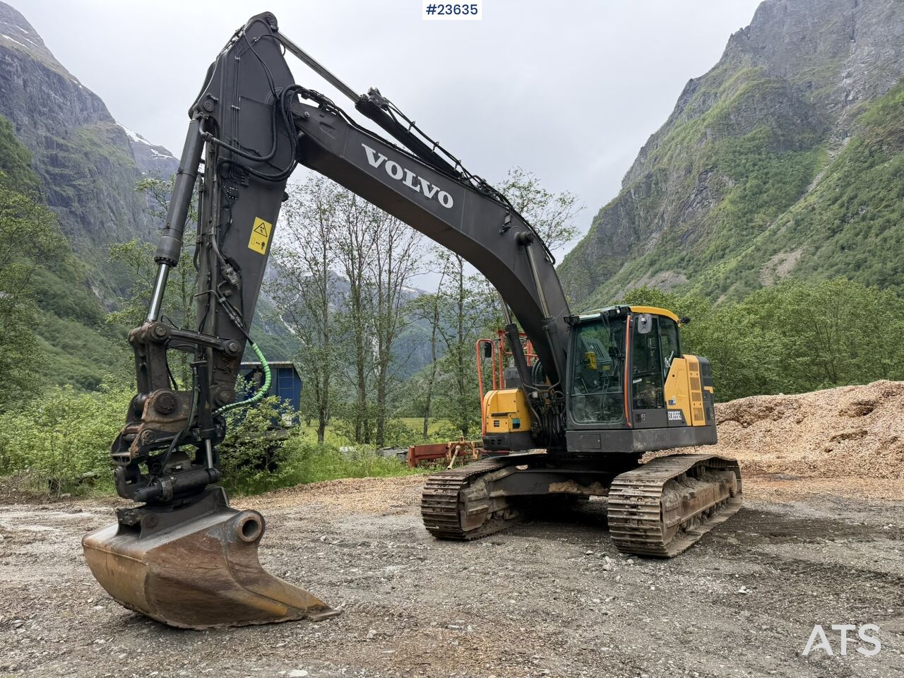 2018 Volvo ECR355EL Crawler Excavator