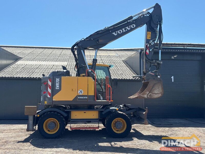 2018 Volvo EWR170E Wheel Excavator