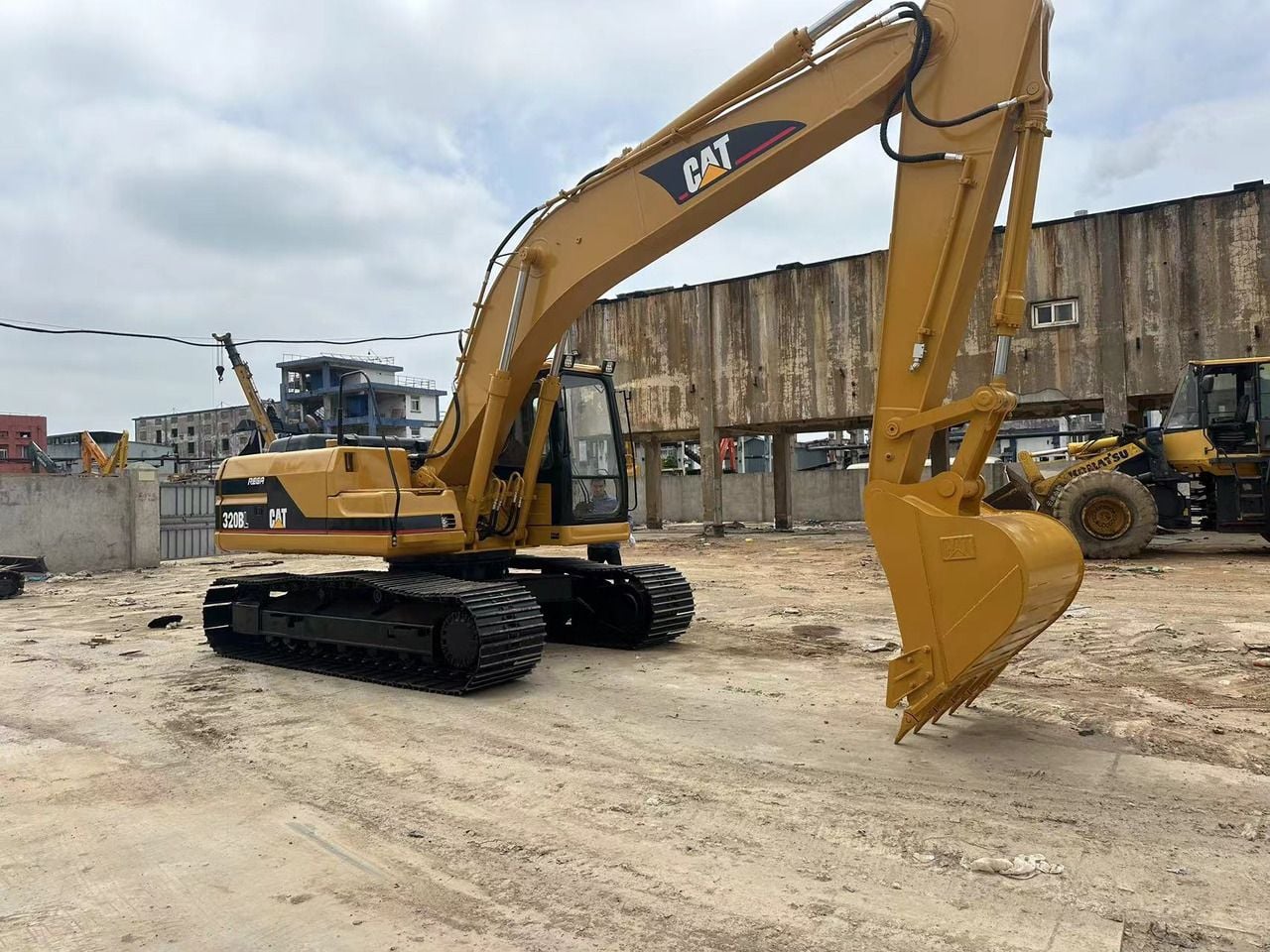 2019 Caterpillar 320BL Crawler Excavator 2019 Caterpillar 320BL Crawler Excavator