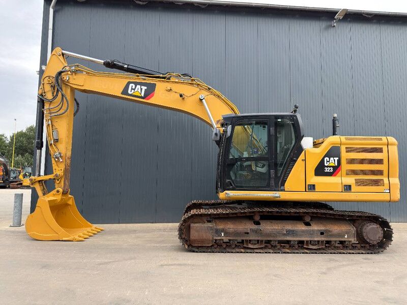 2019 Caterpillar 323 07B Crawler Excavator