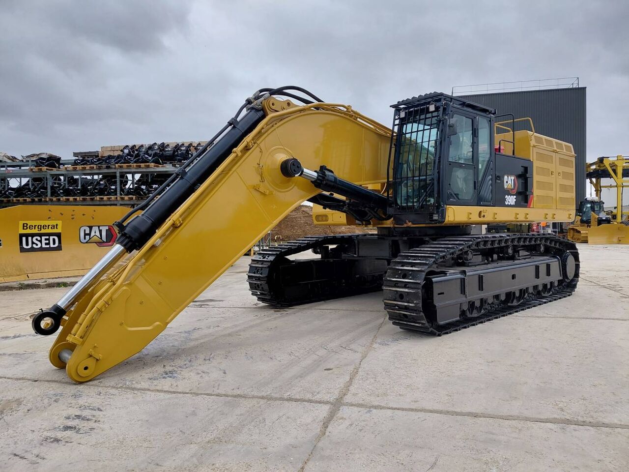 2019 Caterpillar 390F Crawler Excavator 2019 Caterpillar 390F Crawler Excavator