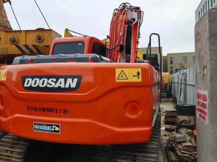 2019 Doosan DX140LC-5 Crawler Excavator