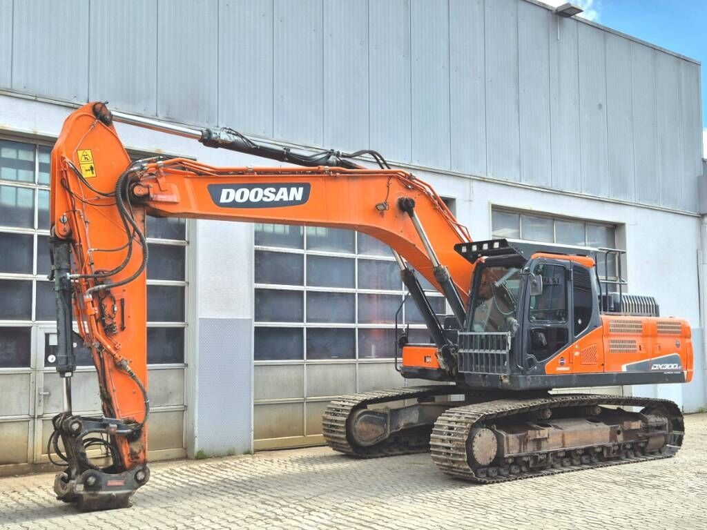 2019 Doosan DX300LC-5 Crawler Excavator