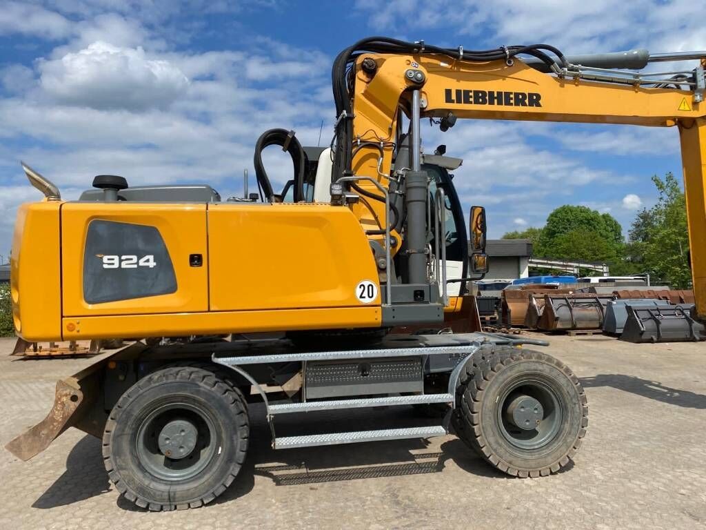 2019 Liebherr A 924 Wheel Excavator