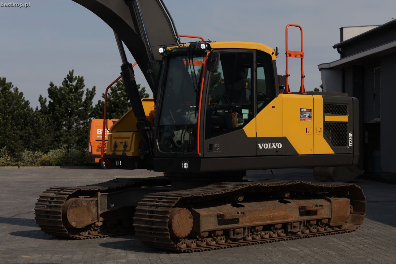 2019 Volvo EC220EL Crawler Excavator
